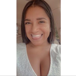 Meet your Posher, Ilana